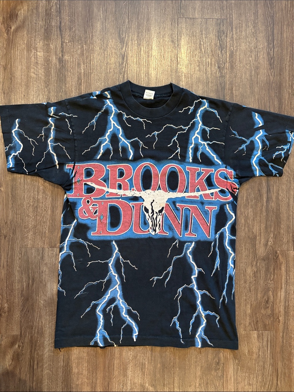 Vintage Brooks & Dunn mens large single stitch T-shirt